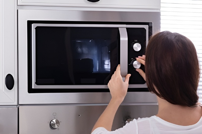 Buld-in Microwave Repair in Lancaster